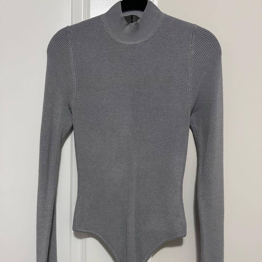 Size M Abercrombie and Fitch sweater bodysuit